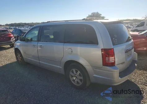 2008 Chrysler Town & Country Touring from USA, damaged, VIN 2A8HR54P48R752291